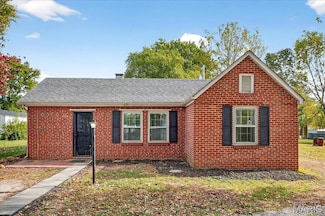 40 Irene Dr, Belleville, IL 62226