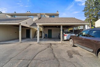 8206 N Ridgewood Dr Unit 6, Hayden, ID 83835