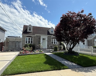 624 Westminster Rd, North Baldwin, NY 11510