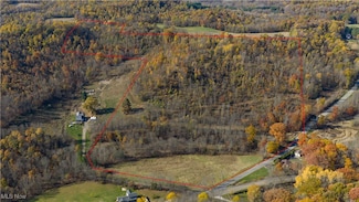 9204 Sandyville Rd NE, Mineral City, OH 44656