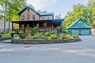 12 Lawn Ave, Northampton, MA 01060