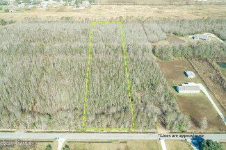 514 Fenetre Rd, Scott, LA 70583