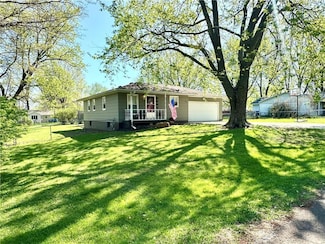 315 Ridge Dr, Lawson, MO 64062