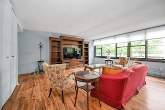 166-10 Powells Cove Blvd Unit 3D, Beechhurst, NY 11357