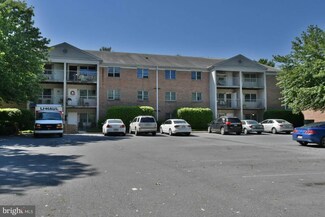 2101 Cedar Run Dr Unit 302, Camp Hill, PA 17011