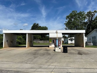 113 N Adair St, Clinton, SC 29325
