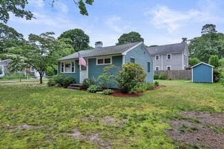 260 Maravista Ave, Teaticket, MA 02536