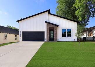 1032 E Harvey Ave, Fort Worth, TX 76104