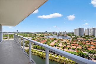 3701 N Country Club Dr Unit 2209, Aventura, FL 33180
