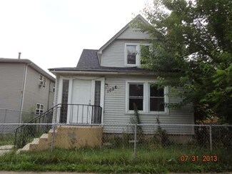1038 Park Ave, North Chicago, IL 60064