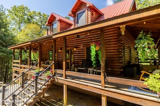 205 Holder Cemetery Rd, Tellico Plains, TN 37385