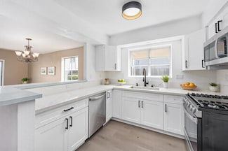 505 Samuel Way, Sacramento, CA 95838