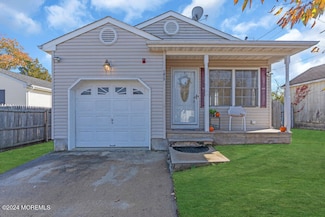 1417 Longboat Ave, Beachwood, NJ 08722