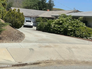 26005 Adamor Rd, Calabasas, CA 91302