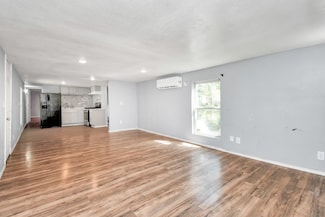 340 Hensley Rd, Shepherd, TX 77371