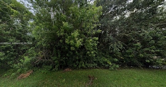 7901 Fort Walton Ave, Lakewood Park, FL 34951