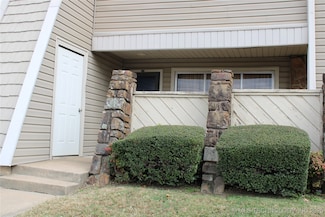 7447 S Yale Ave Unit 125, Tulsa, OK 74136