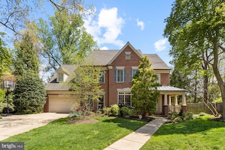 2728 Mckinley St NW, Washington, DC 20015