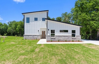 403 Tealridge Ct, Desoto, TX 75115