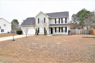 246 Valley Oak Dr, Bunnlevel, NC 28323