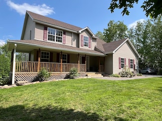 38 Dunston Dr, Glenburn, ME 04401