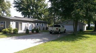 23617 Euclid St, Schneider, IN 46376