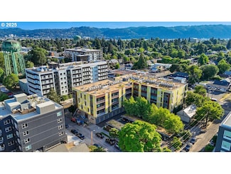 1455 N Killingsworth St Unit 404, Portland, OR 97217