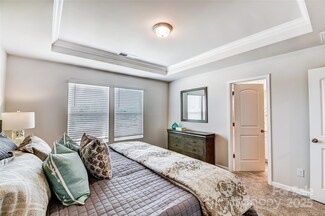 2650 Selbourne Dr, Gastonia, NC 28052