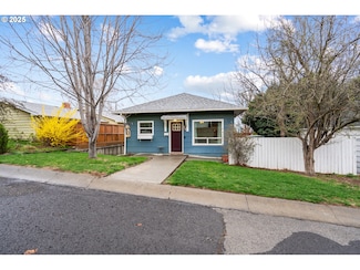 612 NW 11th St, Pendleton, OR 97801