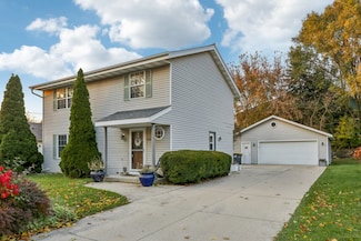 1308 Danny St, Waukesha, WI 53186