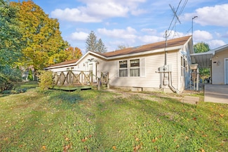 2257 White St, Niles, MI 49120