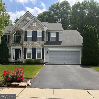 101 Glencoe Ct, Newark, DE 19702