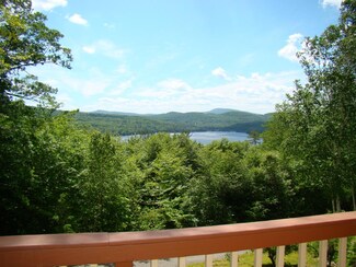 191 Perkins Ln, Holderness, NH 03245