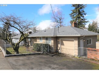 1841 NW Division St, Gresham, OR 97030