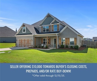 629 Wymond Ct, Opelika, AL 36804