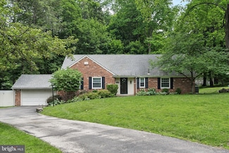 903 Sulgrave Ln, Bryn Mawr, PA 19010