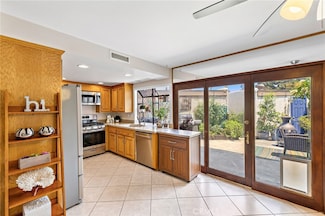 2870 N Cottonwood St, Orange, CA 92865