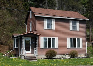 1549 Shoemaker Ave, Wyoming, PA 18644