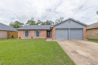 7307 Sunlight Ln, Houston, TX 77095
