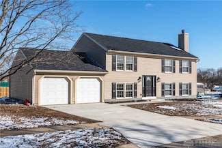 2387 Cross Village Dr, Miamisburg, OH 45342