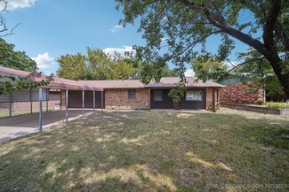 202 Northridge Terrace, Henryetta, OK 74437