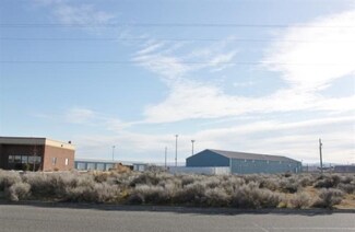 NKA St Helens St, Pasco, WA 99301