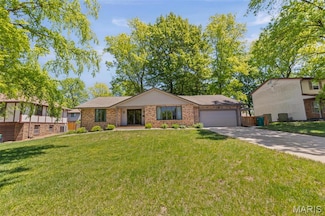 1012 Matthew Dr, O Fallon, IL 62269