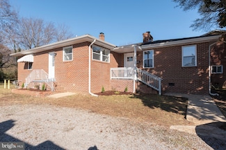 3306 E River Rd, South Chesterfield, VA 23803