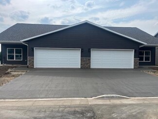 108 S Green St, Argyle, WI 53504