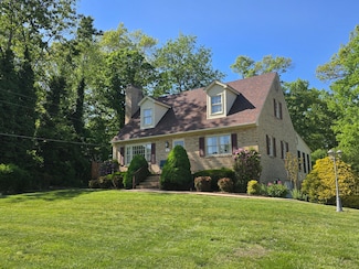 1003 Apache Ct, Covington, VA 24426