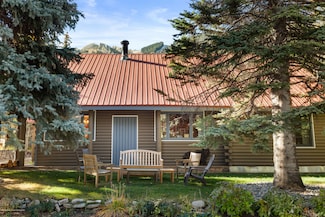 129 E Hopkins Ave, Aspen, CO 81611
