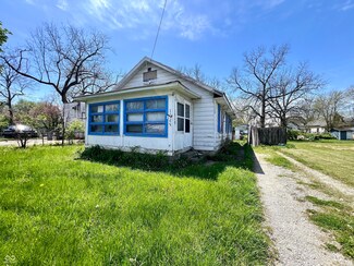 1525 Home Ave, Anderson, IN 46016