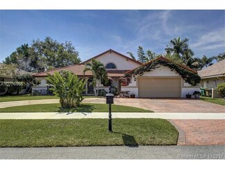 9172 Southern Orchard Rd N, Davie, FL 33328