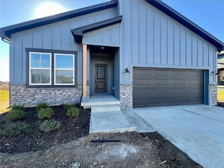 18823 W 188th Terrace, Overland Park, KS 66062